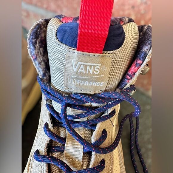 Vans Ultrarange EXO HI 2 Waterproof Gore-Tex MTE All weather Insulated Boot Size - Picture 15 of 15